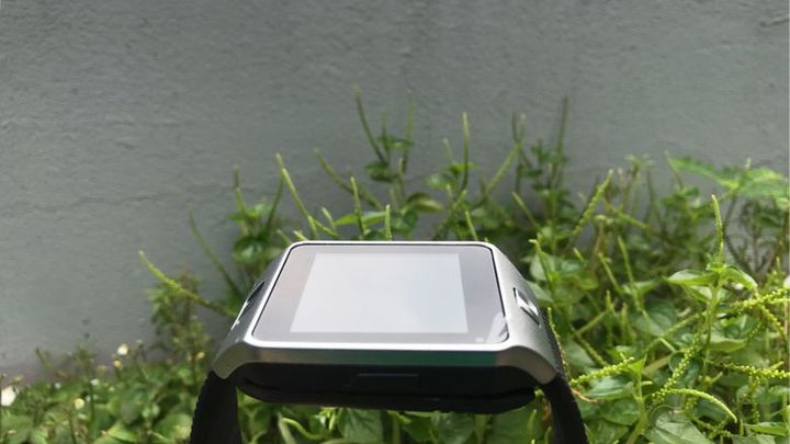 Đồng hồ thông minh DZ09 thiết kế nam tính - Lắp sim như điện thoại