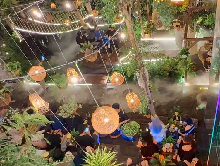 Không Gì Có Thể So Sánh Với Khả Năng Tạo Ẩm Của Vinacool Siêu Âm!