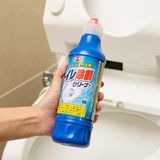 Chai tẩy rửa nhà vệ sinh 500nl, nước tẩy nhà vệ sinh của Nhật, dung dịch chùi rửa nhà vệ sinh 8108