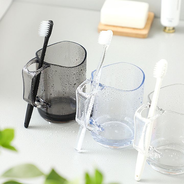 Cốc nước đánh răng trong suốt có quai cầm