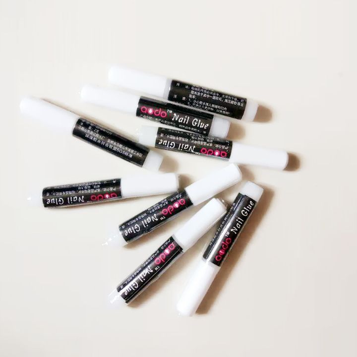 Keo dán móng giả Nail Glue