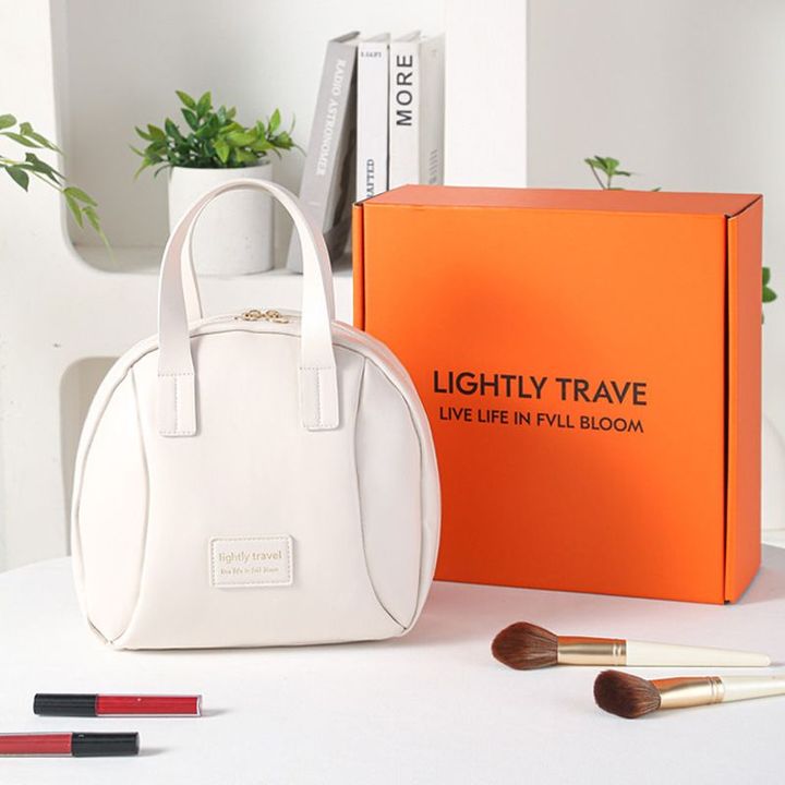 Túi Mỹ Phẩm Lightly Travel Tròn