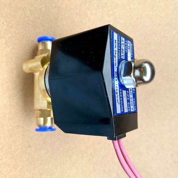 Van khóa từ cho cho hệ thống phun sương 220v kháng nước đẻ ngaoif trời đầu ra 8mm