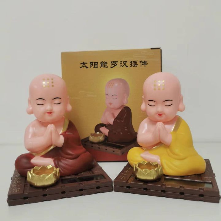 Tượng La Hán Gật Gù