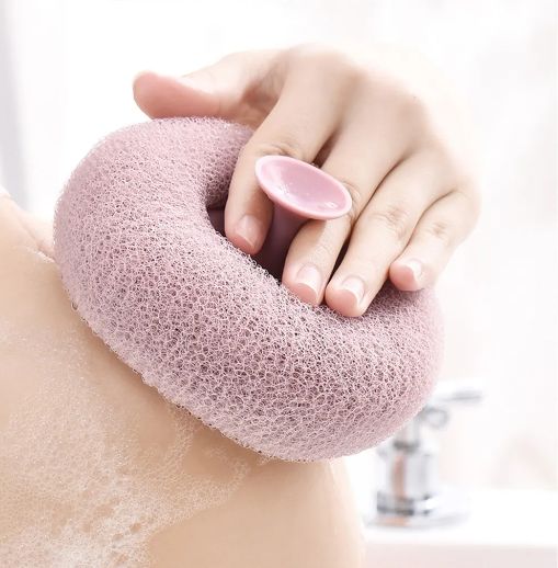 Bông tắm có tay cầm massage