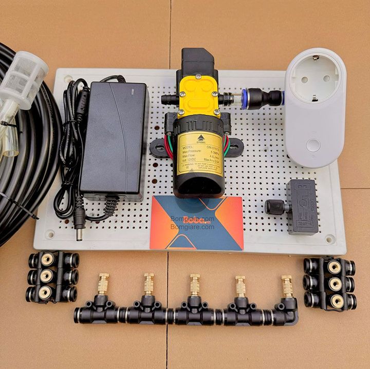 Hệ thống bộ phun sương tự động điều khiển từ xa bằng wifi 5 béc bơm OM1521