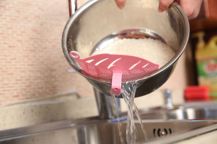 Miếng chắn nước khi vo gạo